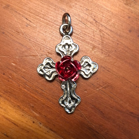 Cross Pendandt - Picture 1 of 3